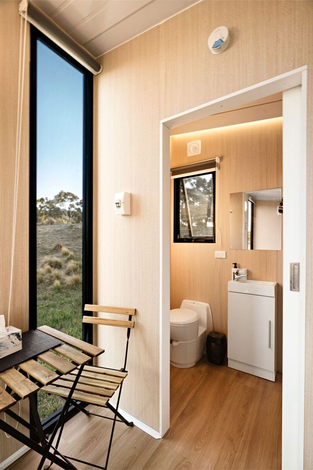 Cozy Secluded Tiny House in Bacchus Marsh, Victoria