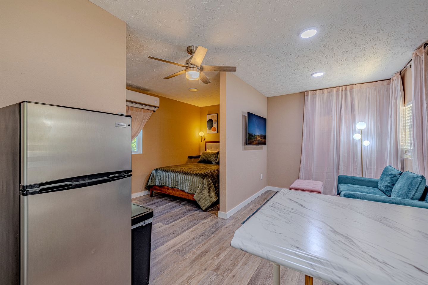 Cozy Studio Rental Nestled in the Smoky Mountains and Surrounded by Nature in Newport, Tennessee