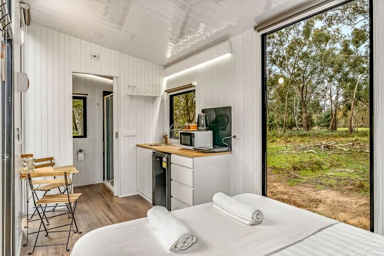 Tiny Houses (Australia, Dadswells Bridge, Victoria)