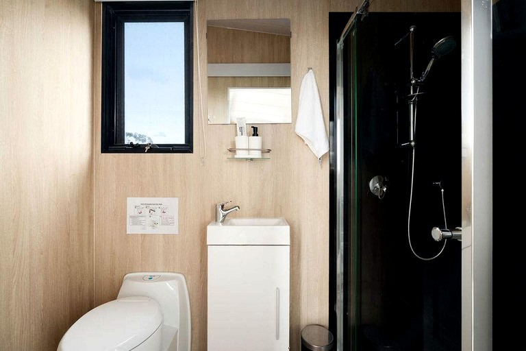 Tiny Houses (Australia, Raglan, Victoria)