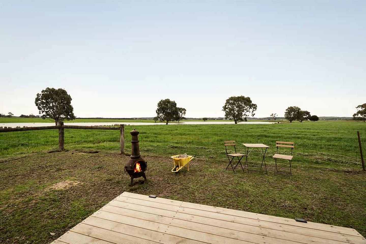 Cozy Tiny House Stay with Farm Animals near Ballarat, Victoria