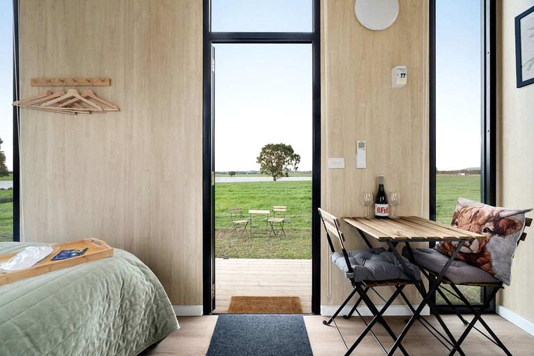 Tiny Houses (Australia, Raglan, Victoria)