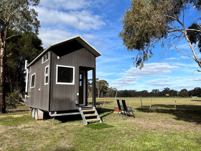 Tiny Houses (Australia, Dadswells Bridge, Victoria)