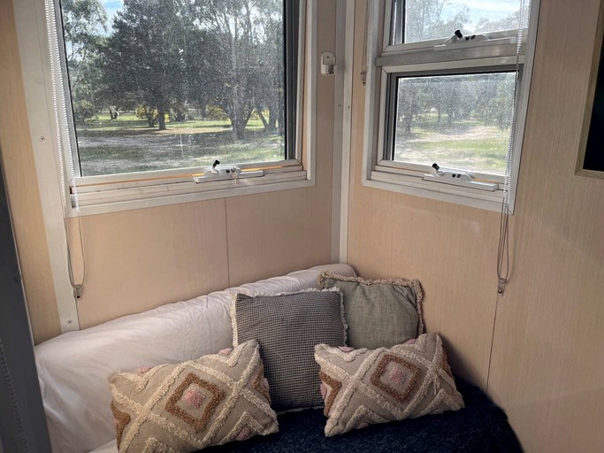 Tiny Houses (Australia, Dadswells Bridge, Victoria)