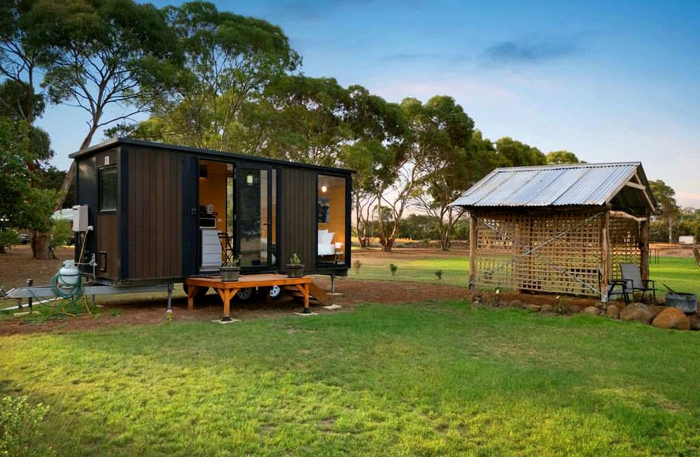 Tiny Houses (Australia, Purdeet, Victoria)