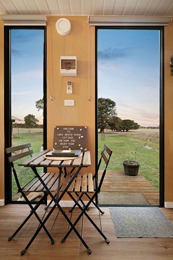 Tiny Houses (Australia, Purdeet, Victoria)