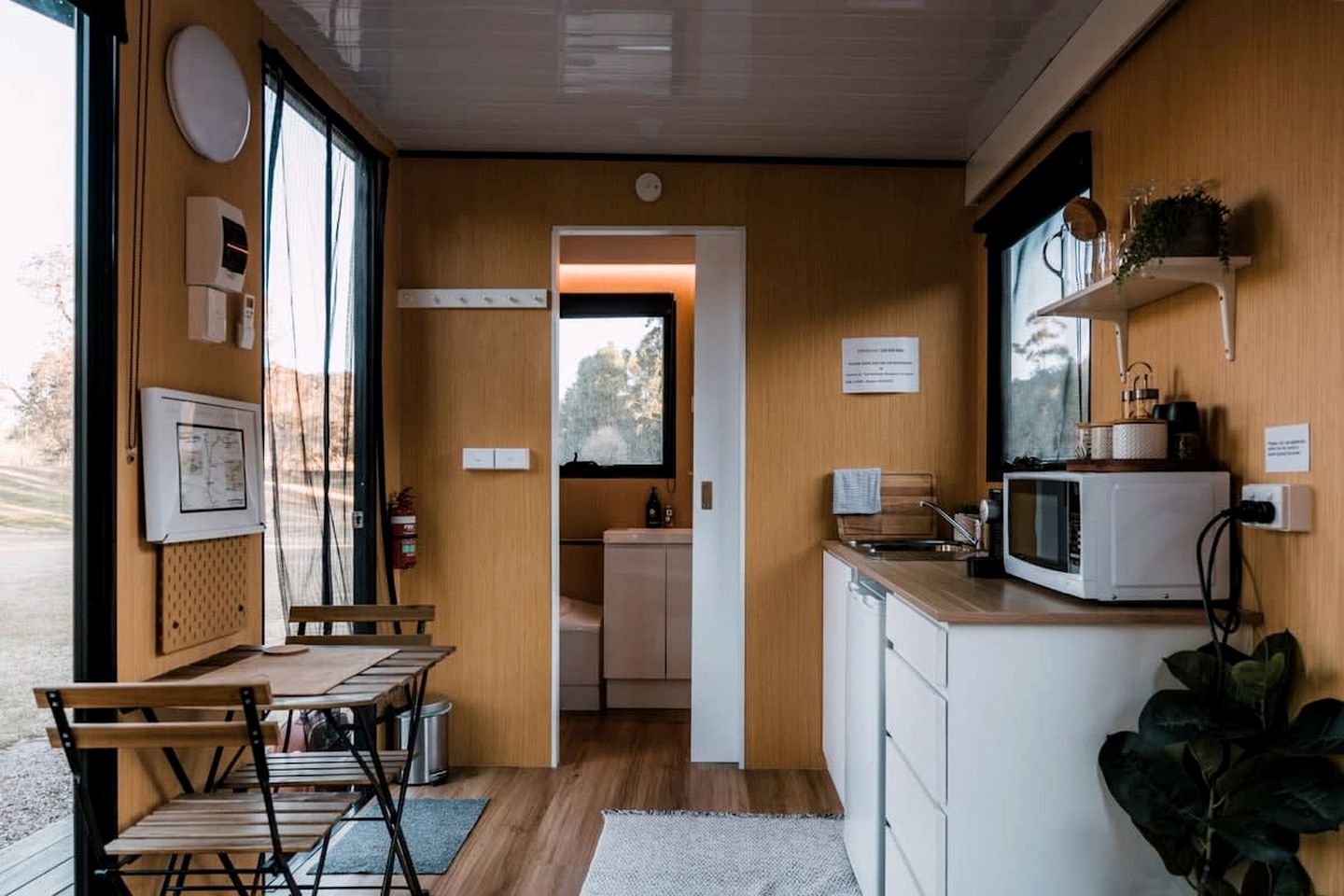Cozy Tiny Home, Perfect for a Newcastle Escape