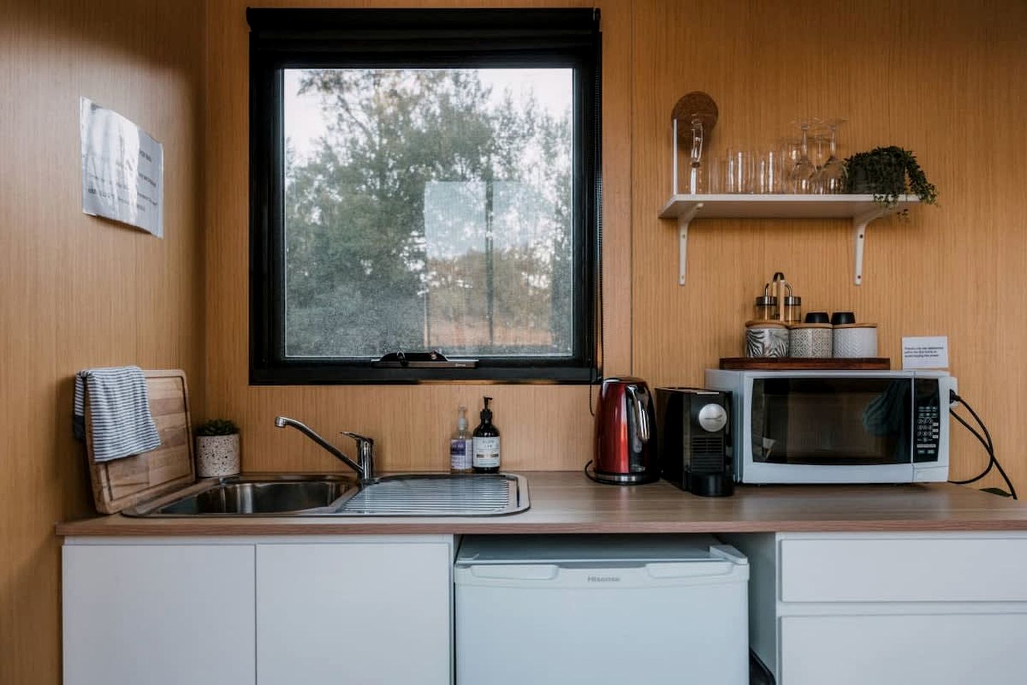 Cozy Tiny Home, Perfect for a Newcastle Escape