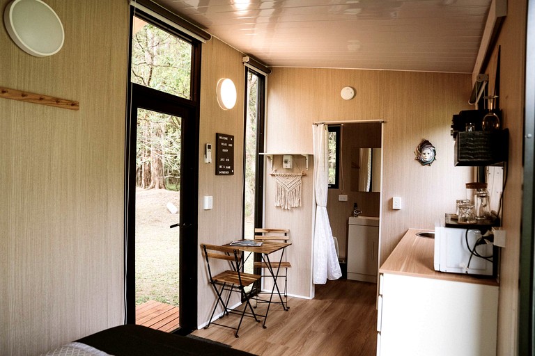 Cabins (Australia, Coffs Harbour, New South Wales)