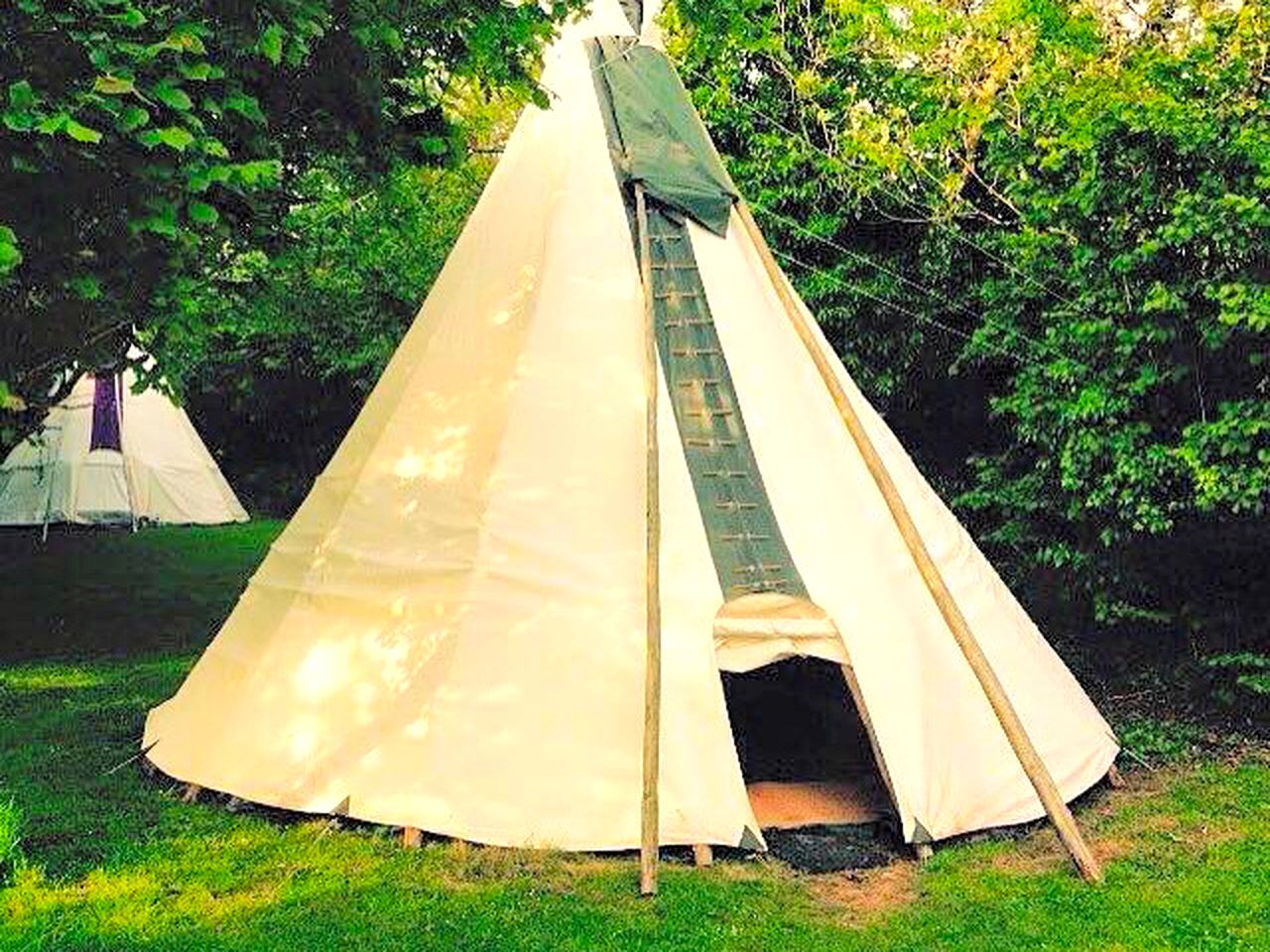 Cozy Tipi for a Family Glamping Adventure near Newquay, Cornwall