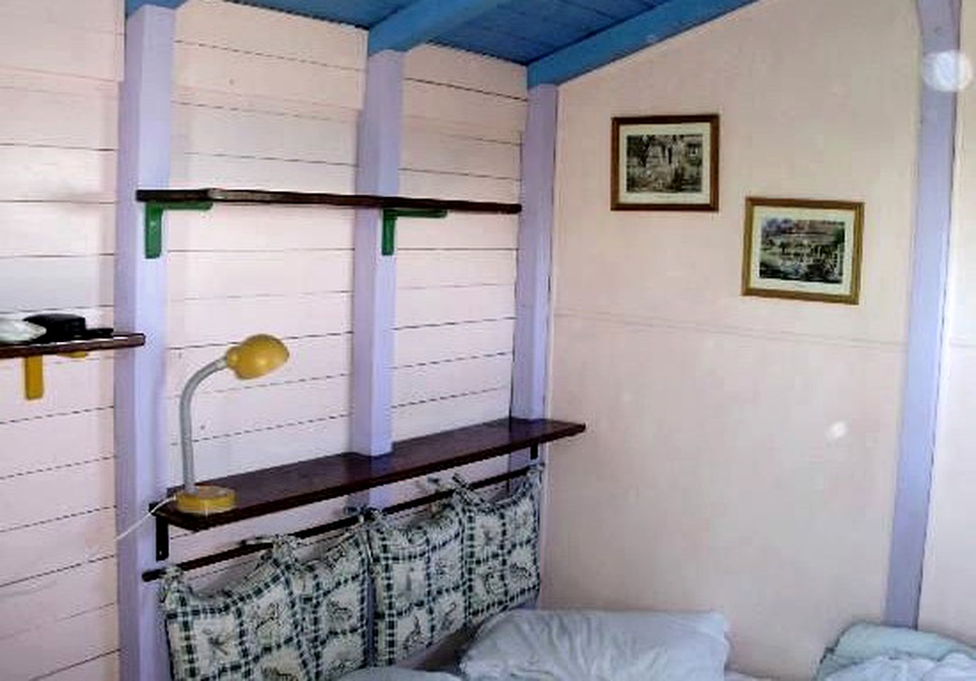 Cozy Tree House for Romantic Getaways in Abruzzo, Central Italy