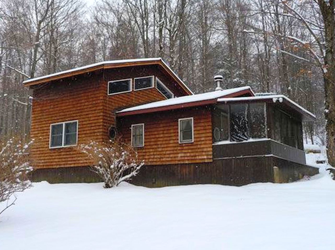 Cozy Vacation Cabin near Allegheny State Forest, Pennsylvania