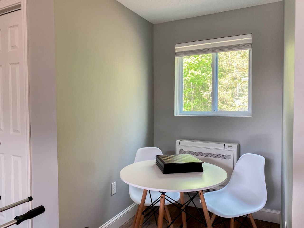 Cozy Vacation Rental with Direct Bike Path Access in North Conway, New Hampshire