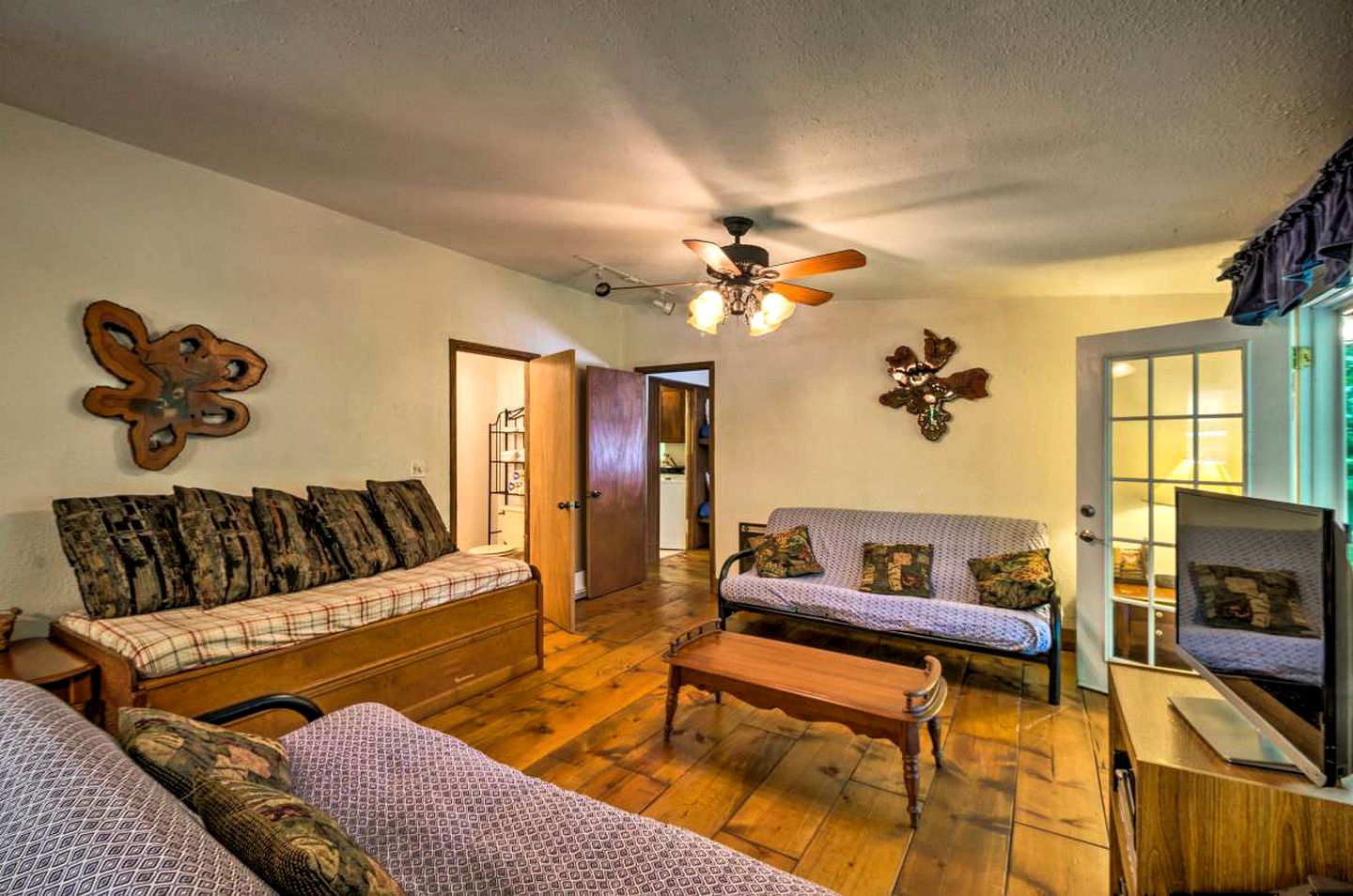 Cozy Vacation Rental for a Family Getaway near Asheville, North Carolina