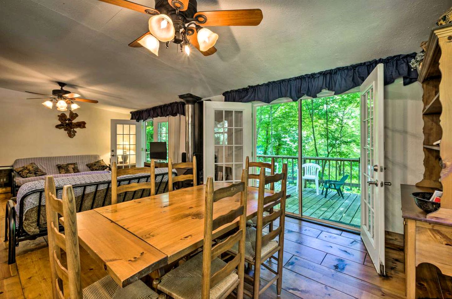 Cozy Vacation Rental for a Family Getaway near Asheville, North Carolina