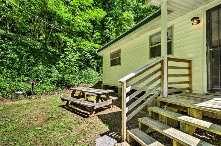 Cabins (Bryson City, North Carolina, United States)