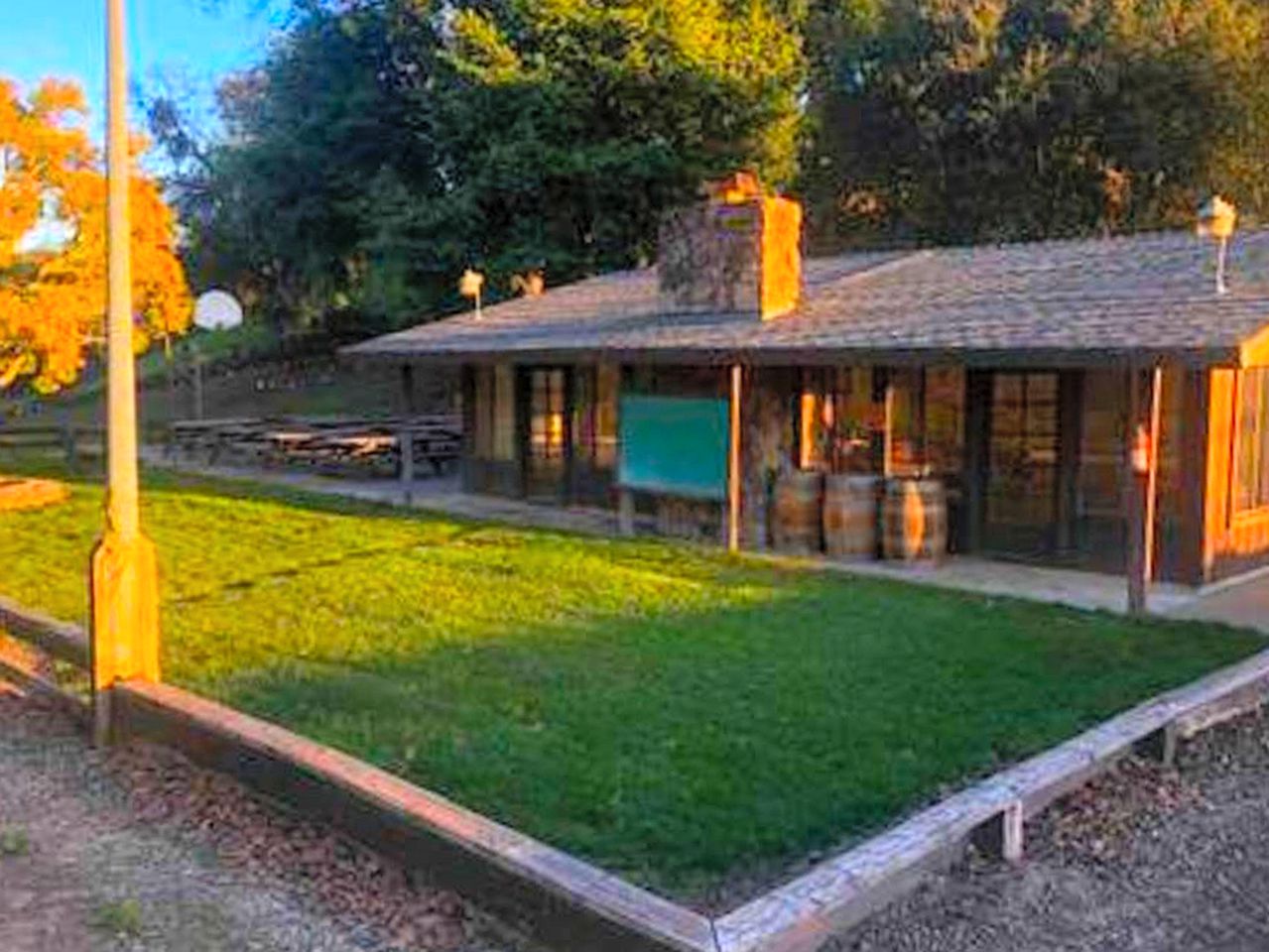 Charming Cottage Rental for a Fun-Filled Vacation in the San Francisco Bay Area, California