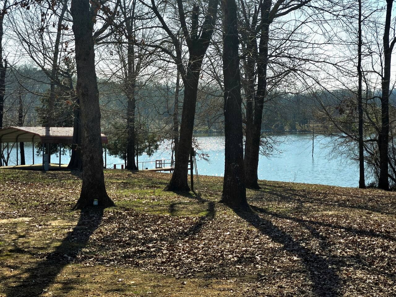 Cozy Waterfront Cabin with Boat Ramp on Lake Fork, Perfect for Fishing Enthusiasts near Quitman, Mississippi