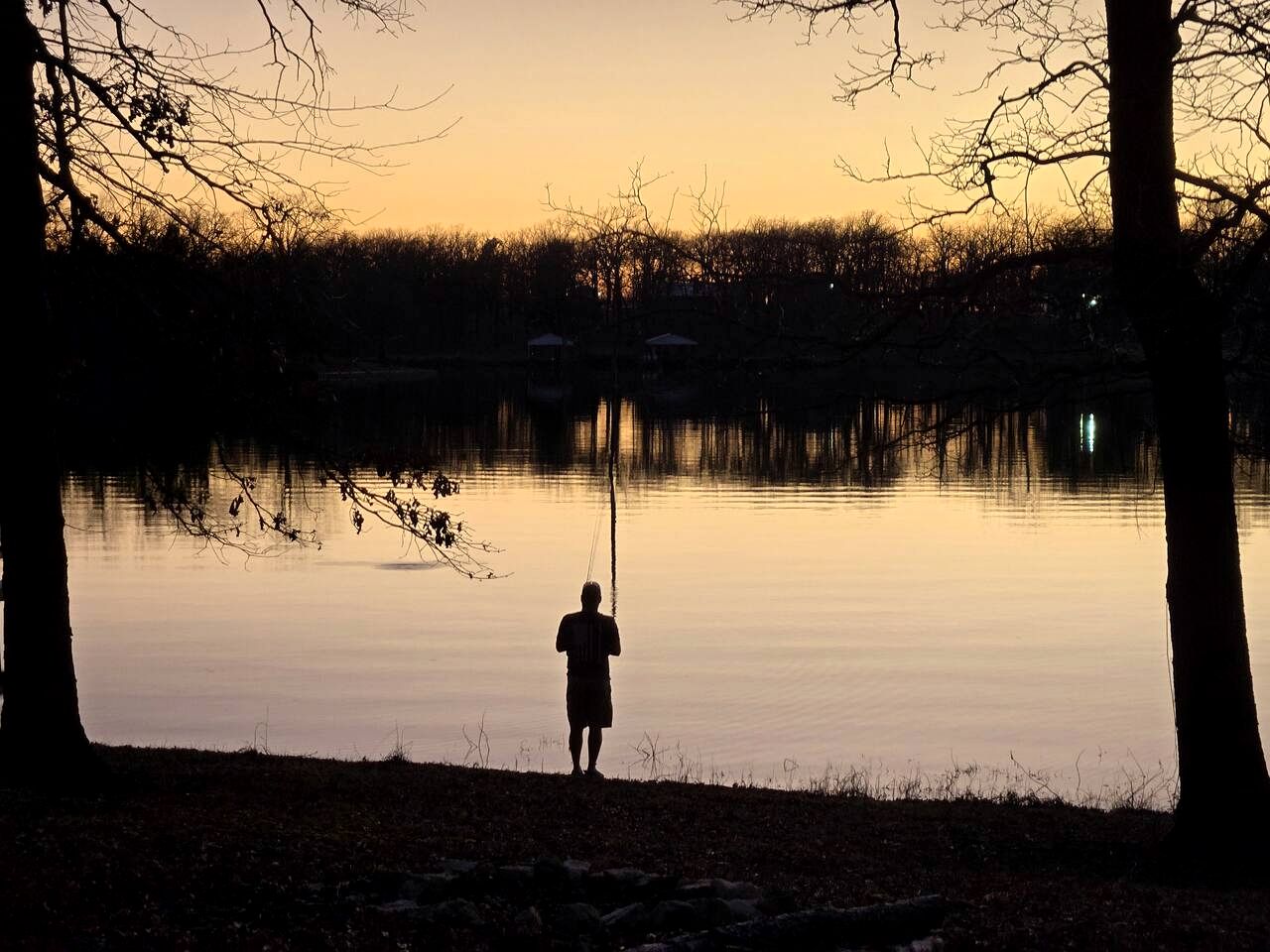 Cozy Waterfront Cabin with Boat Ramp on Lake Fork, Perfect for Fishing Enthusiasts near Quitman, Mississippi