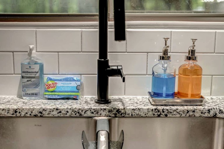 Cabins (United States of America, Hedgesville, West Virginia)