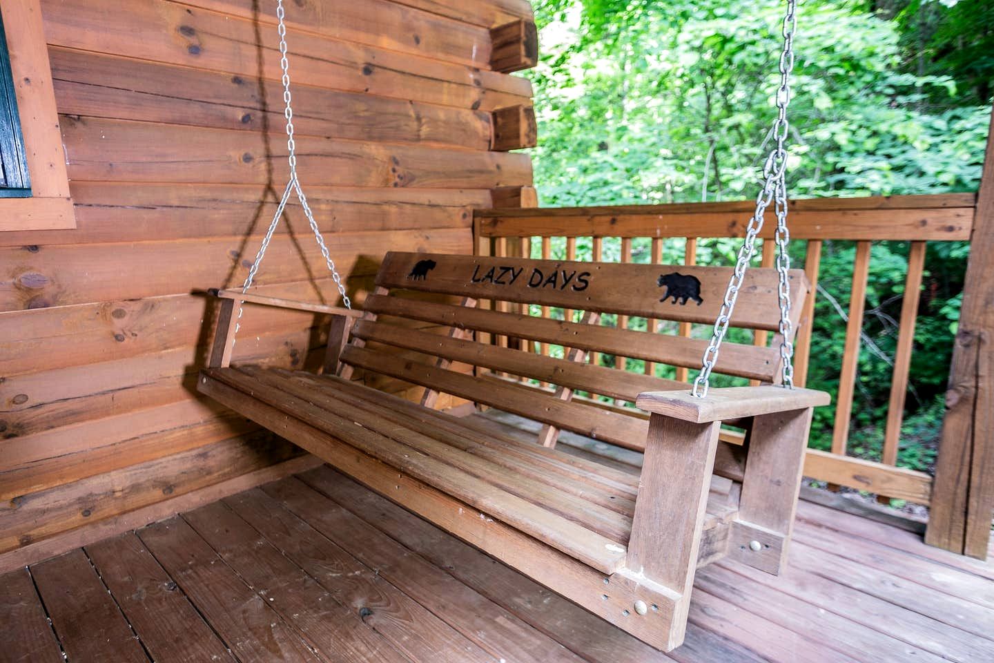 Cozy Wooden Cabin Nestled Amidst Trees in Sevierville, Tennessee