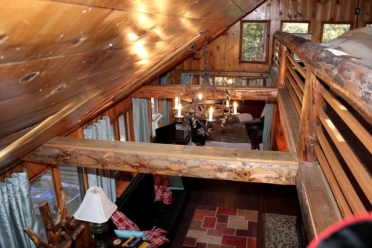 Cozy and Historic Cabin Rental with Loft in Woodlands of Idyllwild, California