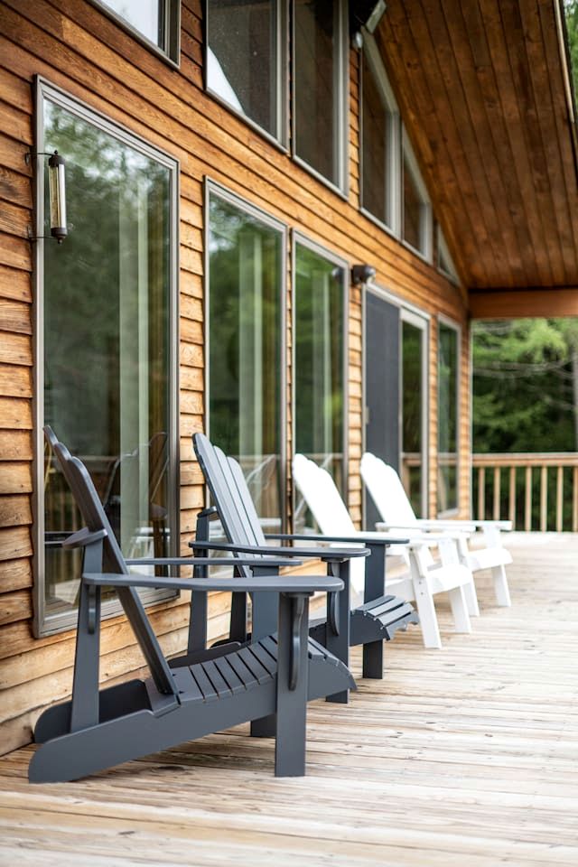 Cozy Cabin Retreat with Fire Pit, Sauna & Game Room in Franklin, New York