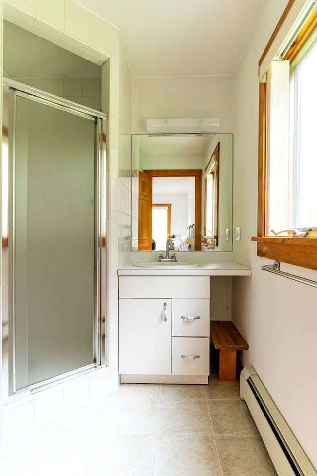 Cozy Cabin Retreat with Fire Pit, Sauna & Game Room in Franklin, New York