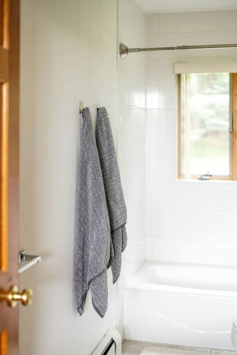 Cabins (United States of America, Franklin, New York)