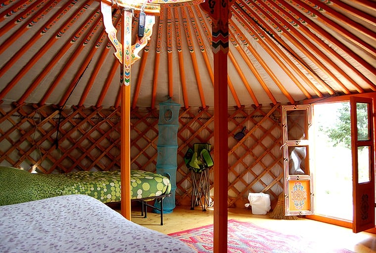 Yurts (Cape Breton Island, Nova Scotia, Canada)