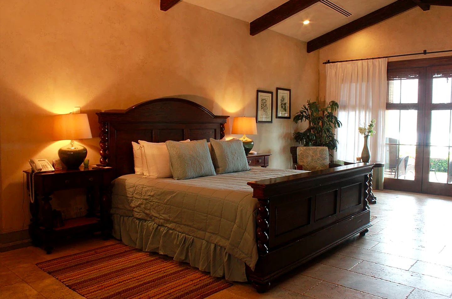 Stunning Luxury Villa Retreat with Amazing Ocean Views in Herradura, Costa Rica