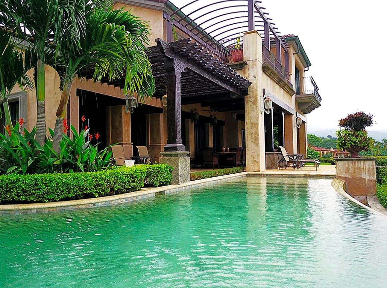 Stunning Luxury Villa Retreat with Amazing Ocean Views in Herradura, Costa Rica