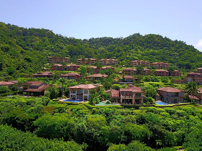 Beach Houses (Herradura, Puntarenas, Costa Rica)