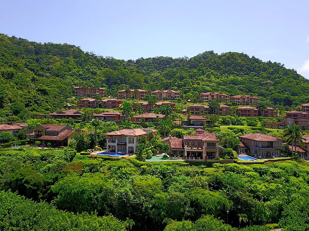Luxurious Villa Rental for a Family-Friendly Escape in Los Suenos, Costa Rica