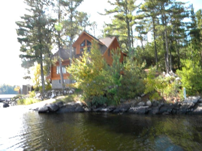 Cabins (Crane Lake, Minnesota, United States)