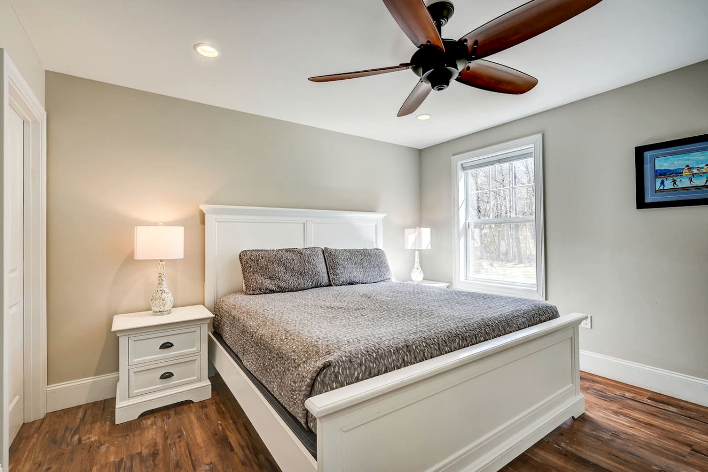 Luxury Mountain Townhouse with Private Hot Tub Near Cranmore Mountain Resort, North Conway, New Hampshire