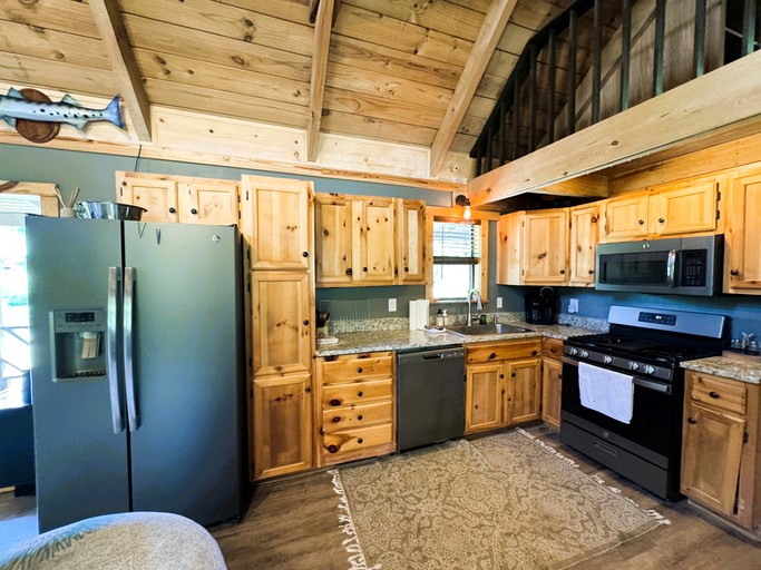 Cabins (United States of America, Guion, Arkansas)