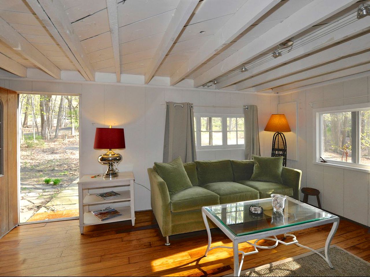 Idyllic Getaway Cottage in the Woods near Woodstock, New York