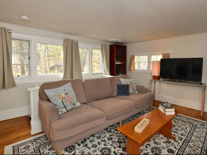 Cottages (Woodstock, New York, United States)