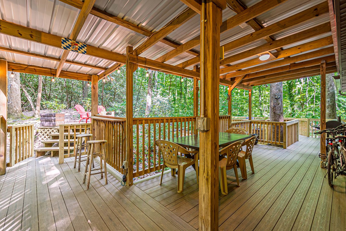 Creekfront Cabin Amazing for Families in Helen, Georgia