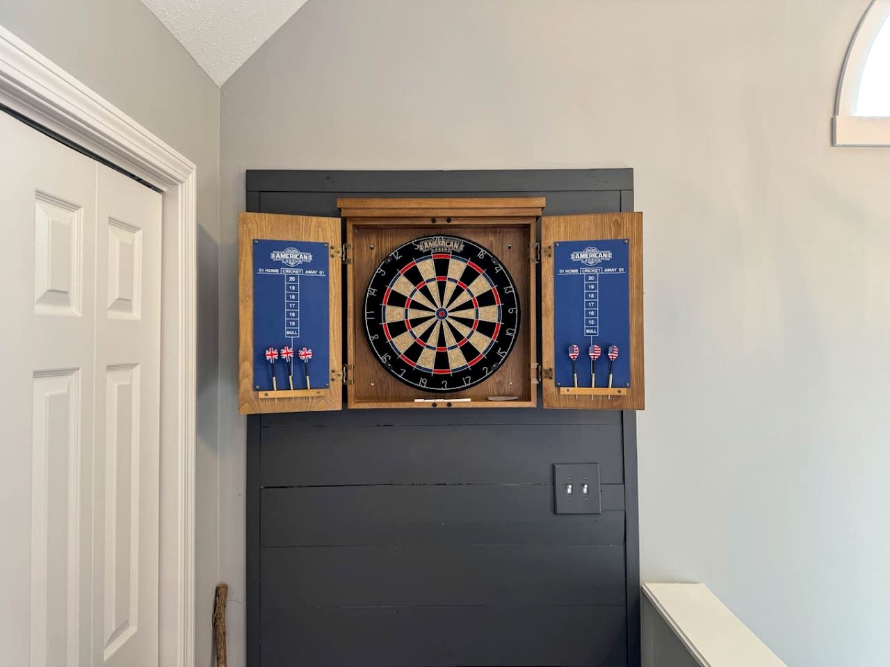 Creekfront Cozy Cottage with Games in North Conway, New Hampshire