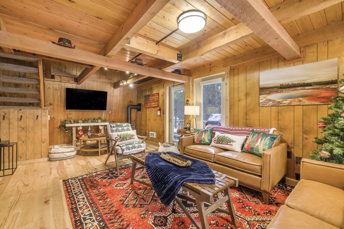 Creekside Cabin with Backyard and Foosball Table Great for Groups in Idaho