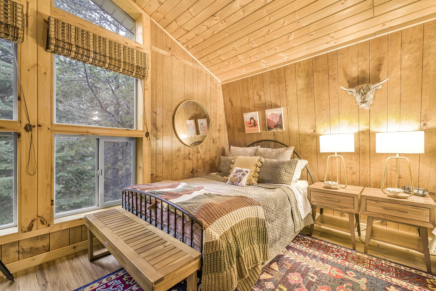 Creekside Cabin with Backyard and Foosball Table Great for Groups in Idaho