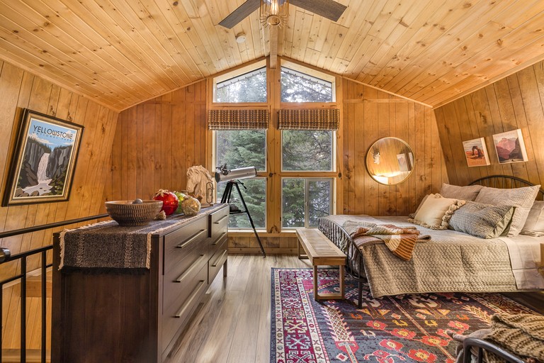 Cabins (United States of America, Island Park, Idaho)