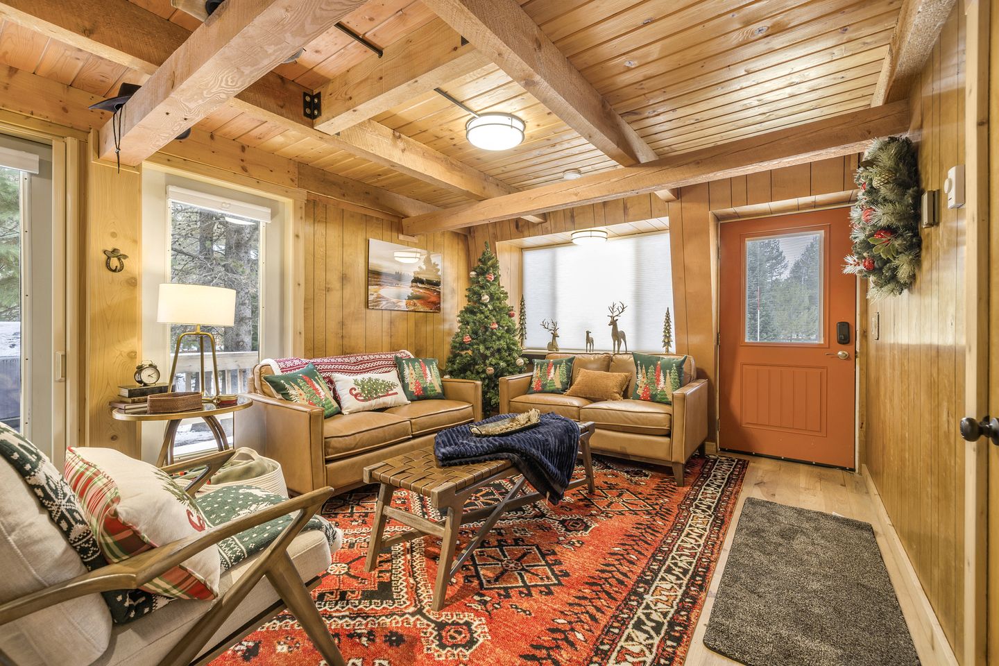 Creekside Cabin with Backyard and Foosball Table Great for Groups in Idaho