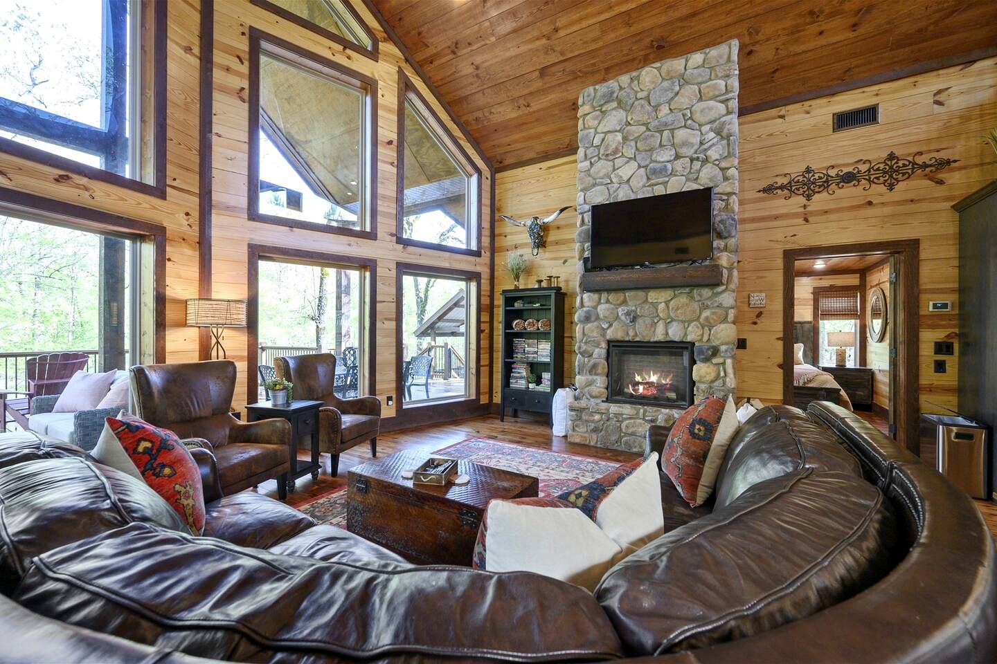 Creekside Cabin Perfect for Family Getaways in Broken Bow, Oklahoma