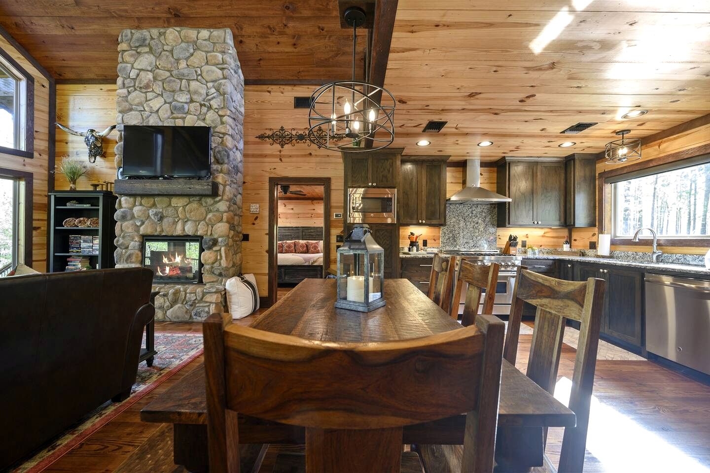 Creekside Cabin Perfect for Family Getaways in Broken Bow, Oklahoma
