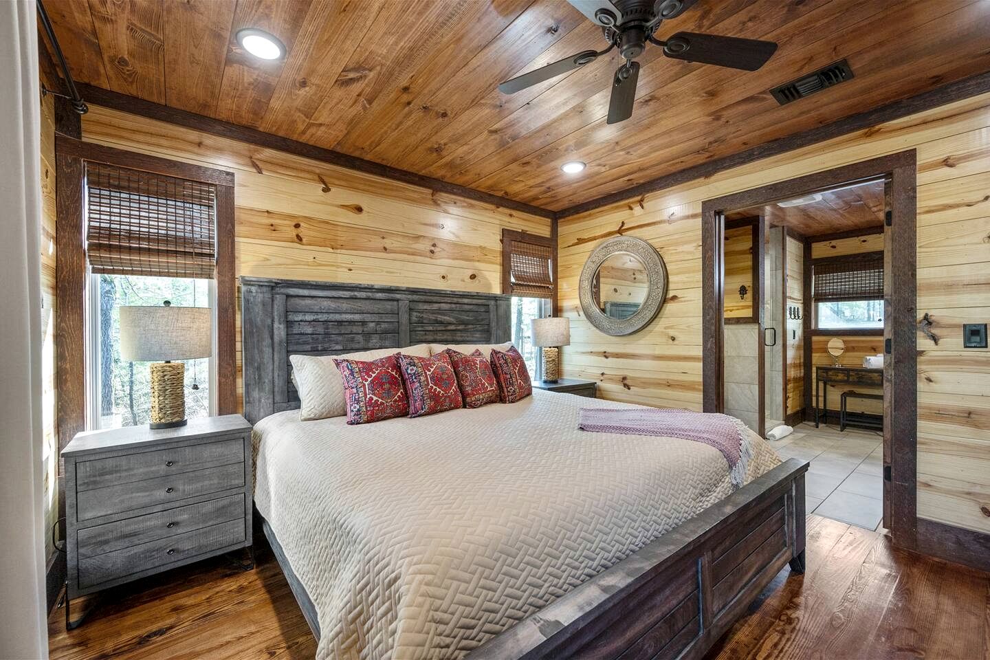 Creekside Cabin Perfect for Family Getaways in Broken Bow, Oklahoma