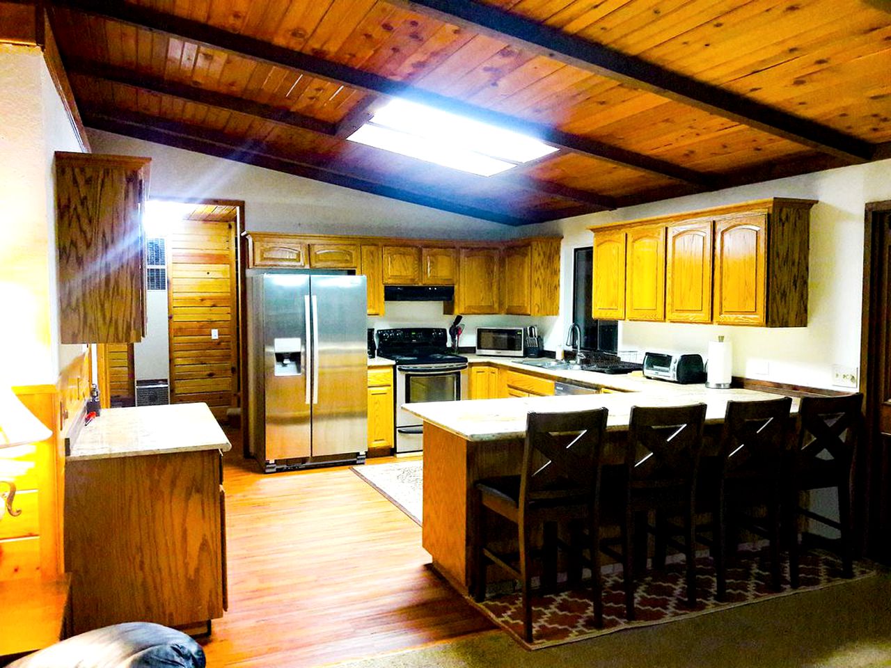 Lassen Creek Cottage, Cabins 50845, Shingletown, United States of America Glamping Hub