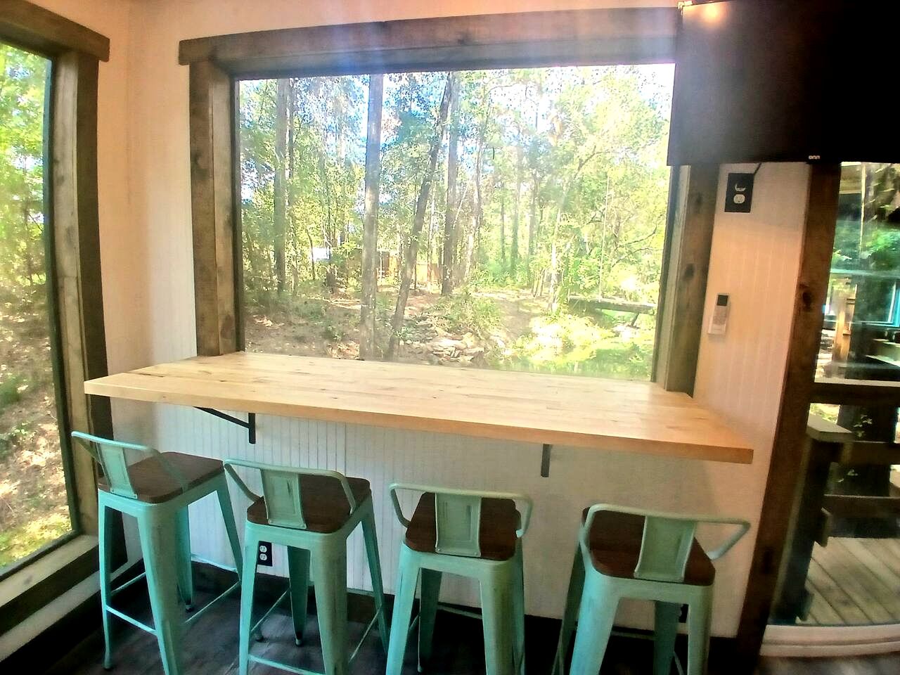 Secluded Container with BBQ for a Waterfront Retreat, Perfect for Fishing and Roasting S'Mores in Grimes County, Texas